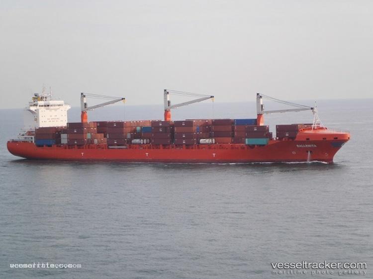 Safeen-Prosper - Container Ship vessel registered in Marshall Islands