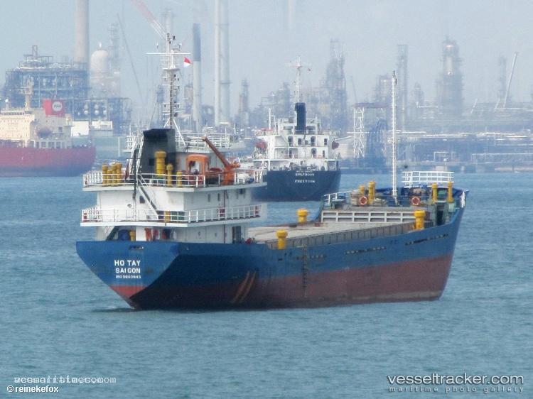 Hotay - Bulk Carrier vessel registered in Vietnam