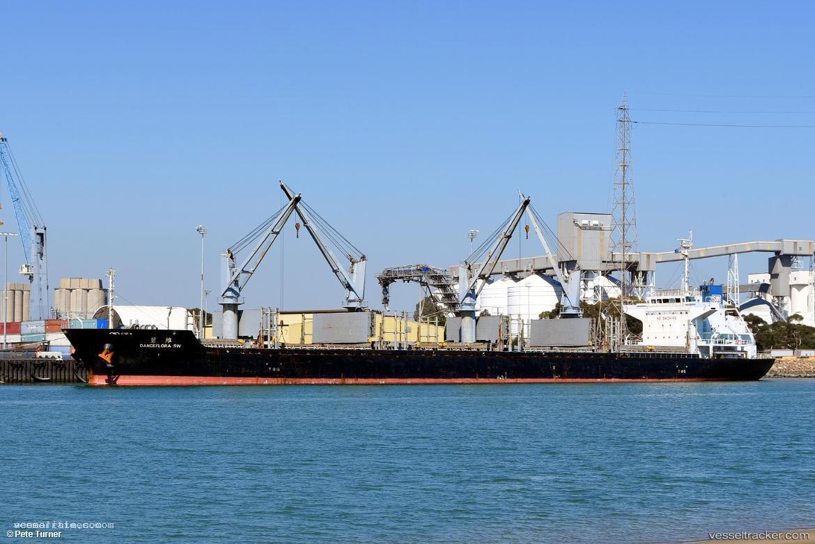 Danceflora-Sw - Bulk Carrier vessel registered in Panama
