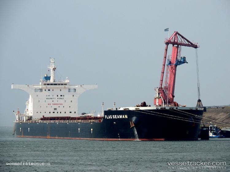 Flag-Seaman - Bulk Carrier vessel registered in Malta