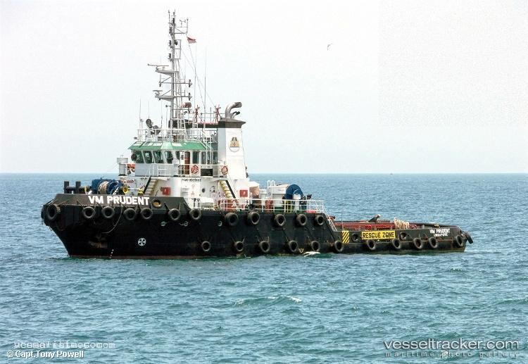 Vm-Prudent - Service Ship vessel registered in Panama