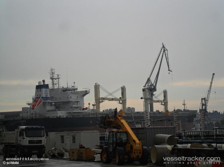 Punta - Bulk Carrier vessel registered in Malta