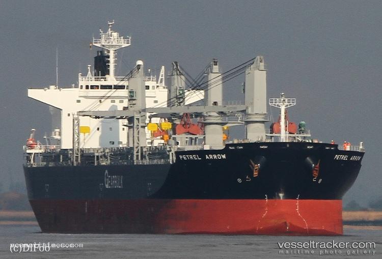 Petrel-Arrow - Multi Purpose Carrier vessel registered in Bahamas