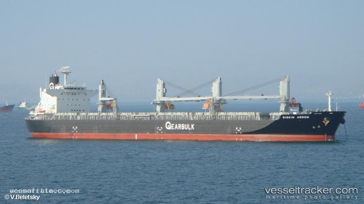 Siskin-Arrow - General Cargo Ship vessel registered in Bahamas
