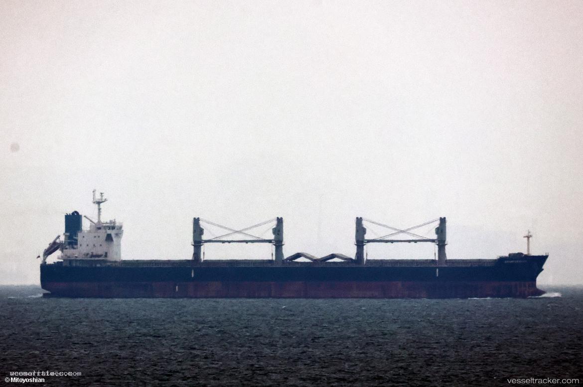 Grampus-Ever - Bulk Carrier vessel registered in Panama