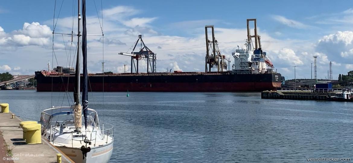Bora - Bulk Carrier vessel registered in Panama