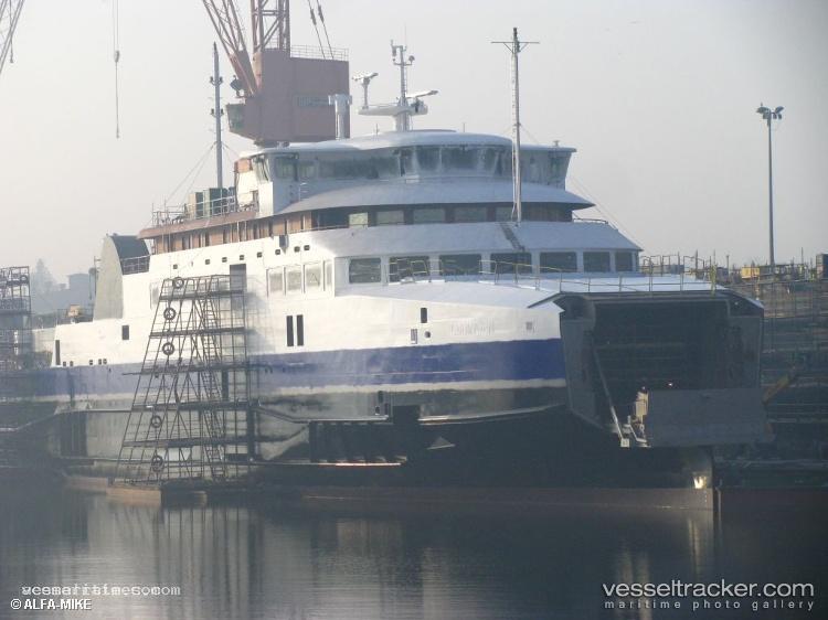 Loedingen - Passenger Ro Ro Cargo Ship vessel registered in Norway