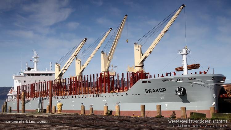 Hydra-Dawn - Bulk Carrier vessel registered in Marshall Islands