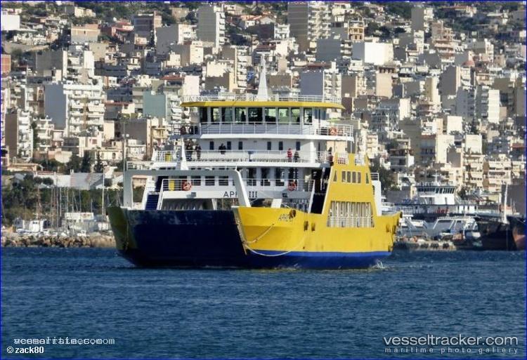 I.maddalena - Passenger Ro Ro Cargo Ship vessel registered in Italy