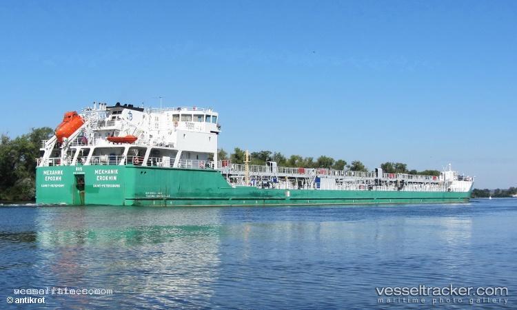 Valentin-Serov - Oil Products Tanker vessel registered in Russia