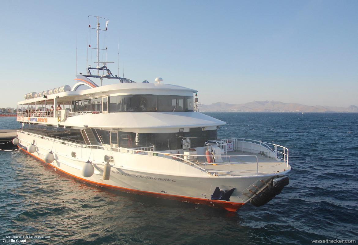Erdem-Karadeniz - Passenger Ship vessel registered in Turkey