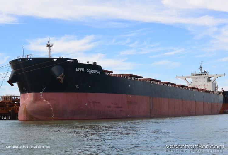 Ever-Conquest - Bulk Carrier vessel registered in Liberia
