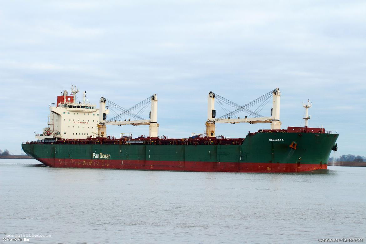 Delicata - General Cargo Ship vessel registered in Marshall Islands