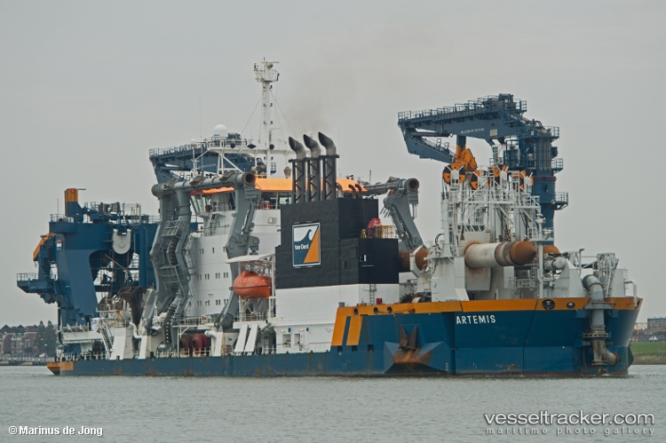 Artemis - Dredger vessel registered in Netherlands