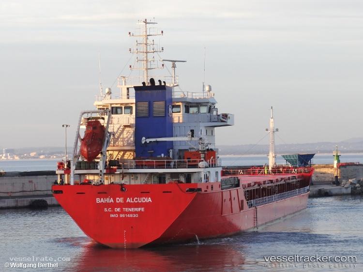 Ash-Adriatic - General Cargo Ship vessel registered in Marshall Islands