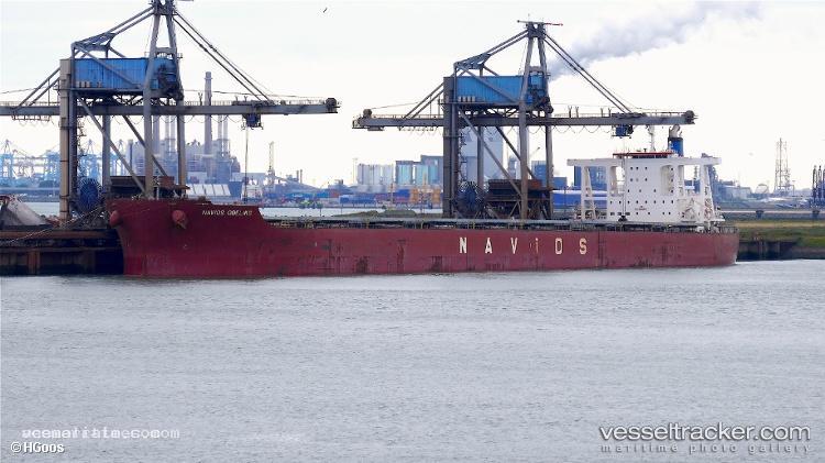 Paroship - Bulk Carrier vessel registered in Liberia