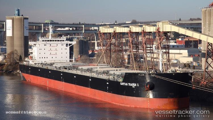 Star-Charis - Bulk Carrier vessel registered in Liberia