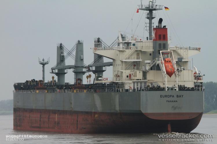 Europa-Bay - Bulk Carrier vessel registered in Singapore