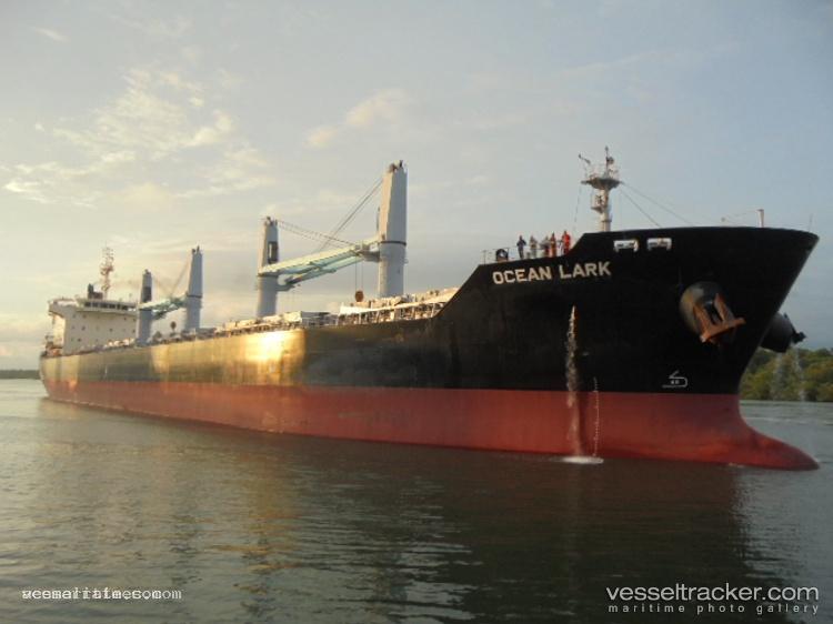 Deep-Blue - Bulk Carrier vessel registered in Marshall Islands