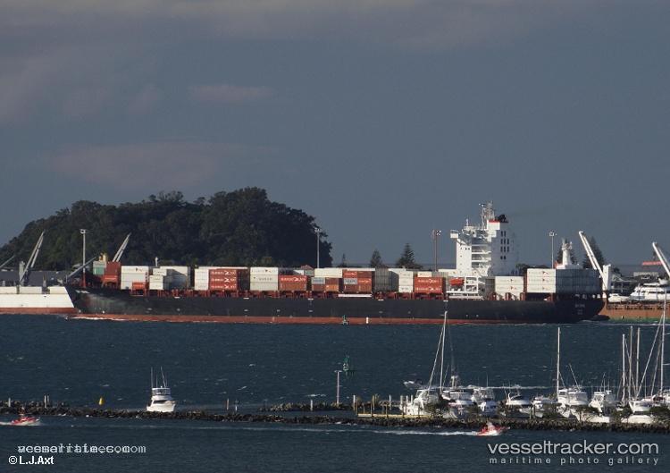 Merkur-Ocean - Container Ship vessel registered in Malta