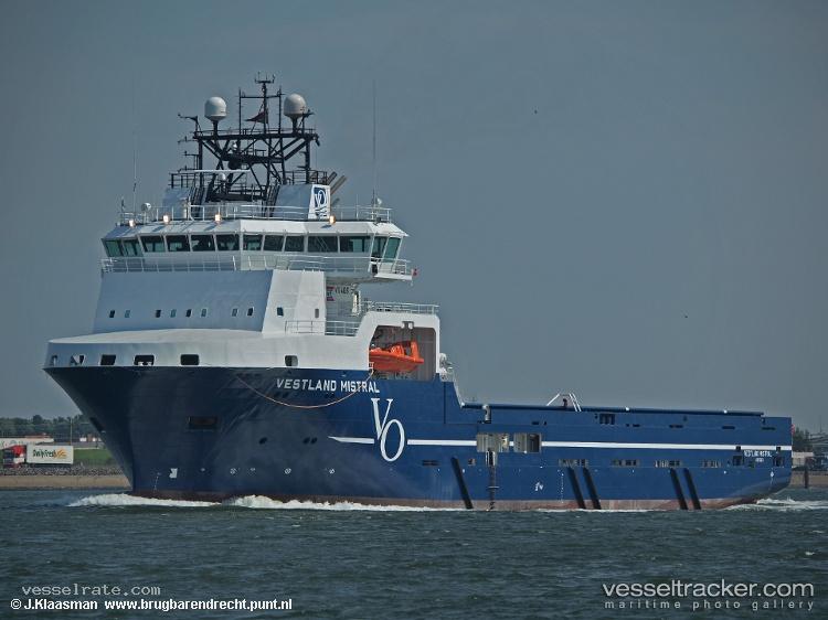 Cbo-Mistral - Offshore Tug Supply Ship vessel registered in Brazil