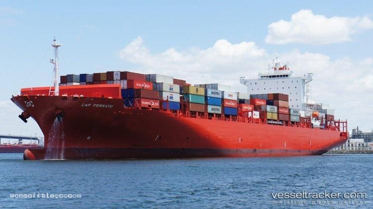 Rdo-Fortune - Container Ship vessel registered in Liberia