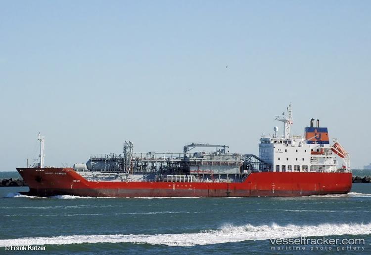 Happy-Penguin - Lpg Tanker vessel registered in United Kingdom