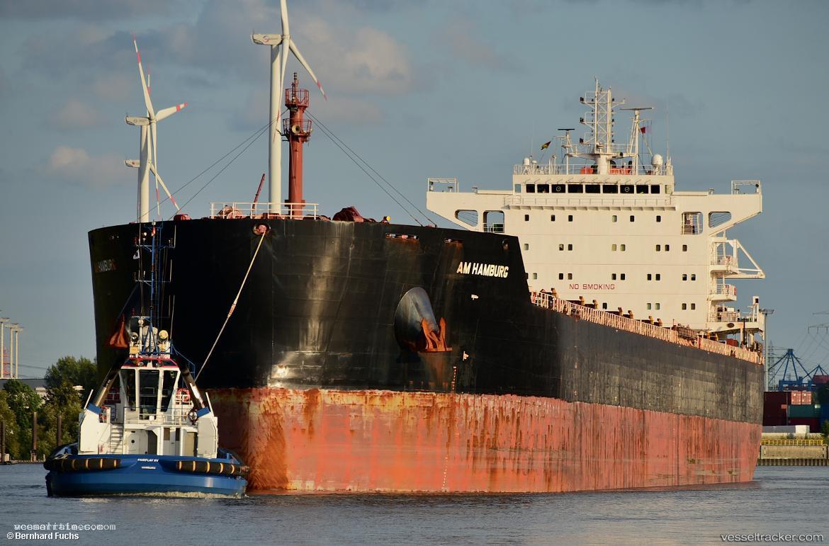 Eastern-Zinnia - Bulk Carrier vessel registered in Hong Kong