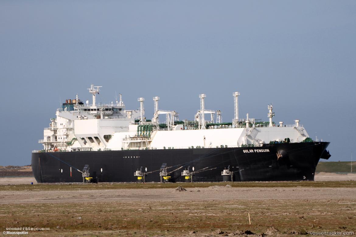 Nfe-Penguin - Lng Tanker vessel registered in Marshall Islands