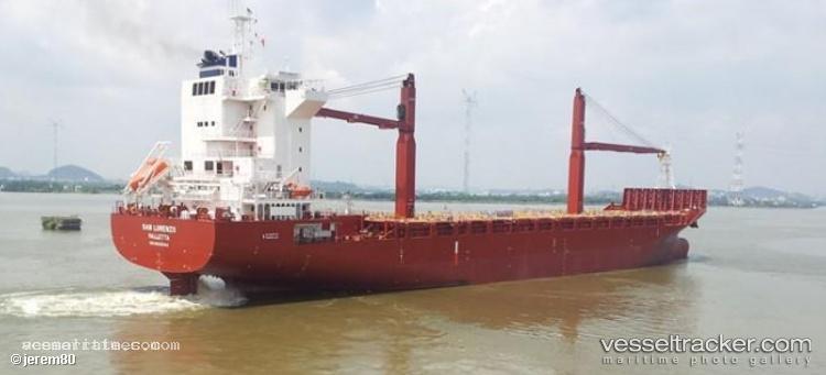 San-Lorenzo - Container Ship vessel registered in Cyprus