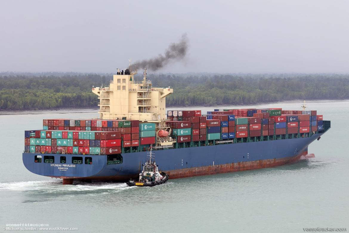 Hyundai-Privilege - Container Ship vessel registered in Liberia