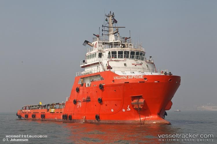 Vallianz-Supreme - Offshore Tug Supply Ship vessel registered in Singapore