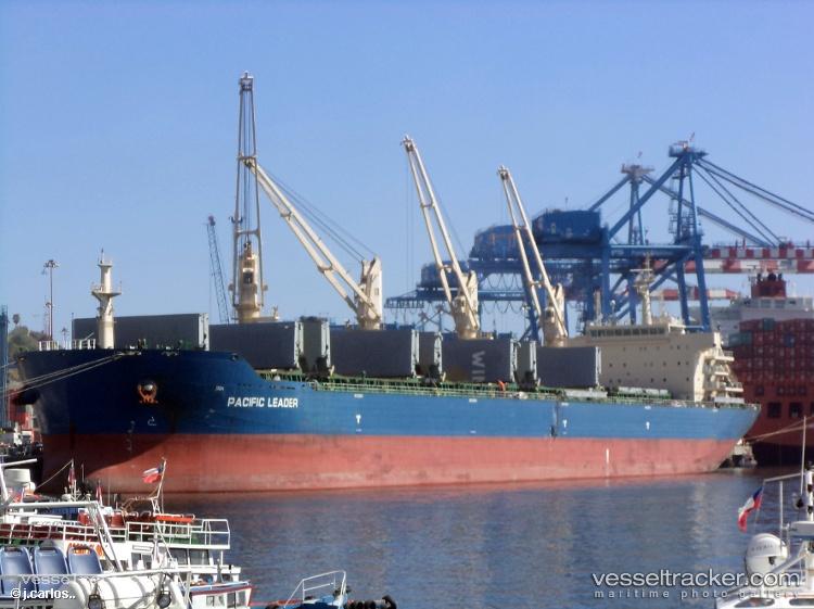 Breadfan - Bulk Carrier vessel registered in Liberia