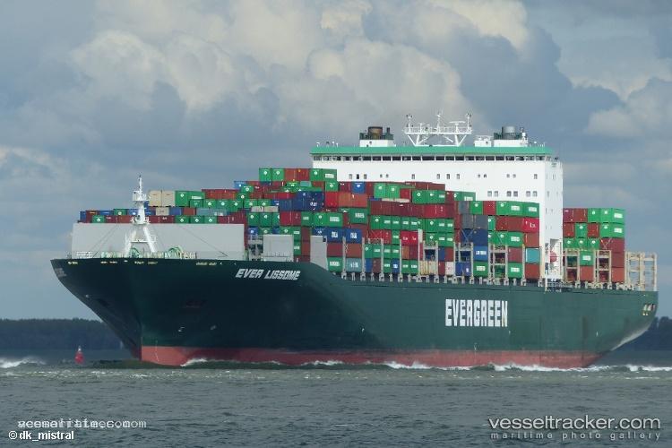 Ever-Lissome - Container Ship vessel registered in United Kingdom