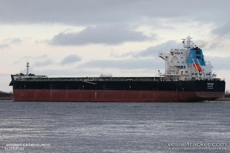 W-arcturus - Bulk Carrier vessel registered in Liberia