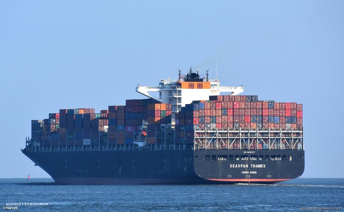 Seaspan-Thames - Container Ship vessel registered in Hong Kong
