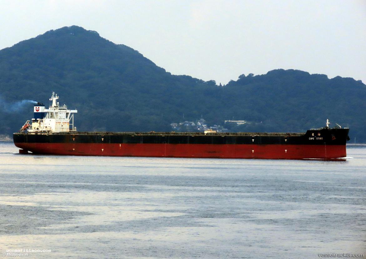 Cape-Stars - Bulk Carrier vessel registered in Singapore