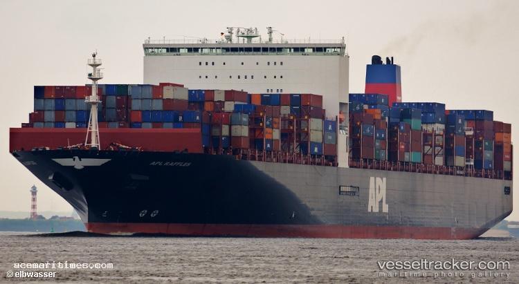 Apl-Raffles - Container Ship