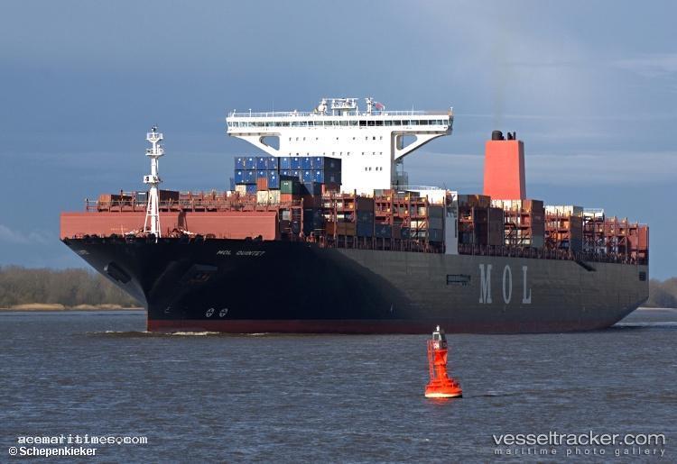 Apl-Esplanade - Container Ship vessel registered in Singapore
