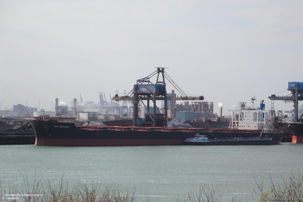 Jin-Cheng - Bulk Carrier vessel registered in Hong Kong
