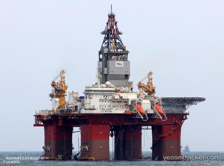 Transocean-Equinox - Drilling Ship vessel registered in Marshall Islands