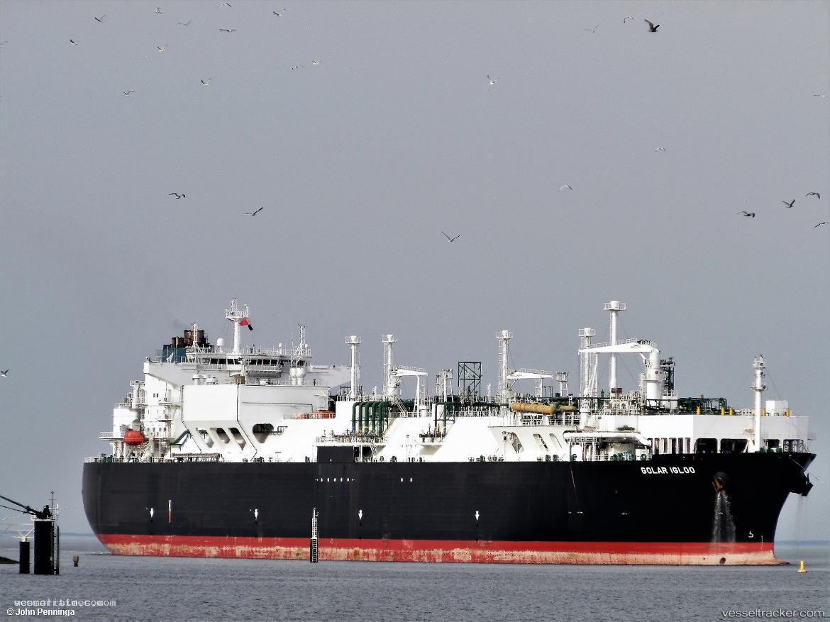 Energos-Igloo - Fsru Tanker vessel registered in Marshall Islands