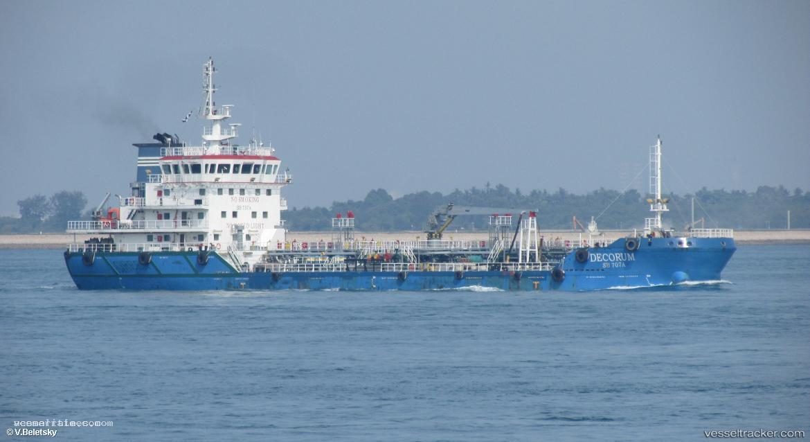 Decorum - Oil Products Tanker vessel registered in Singapore