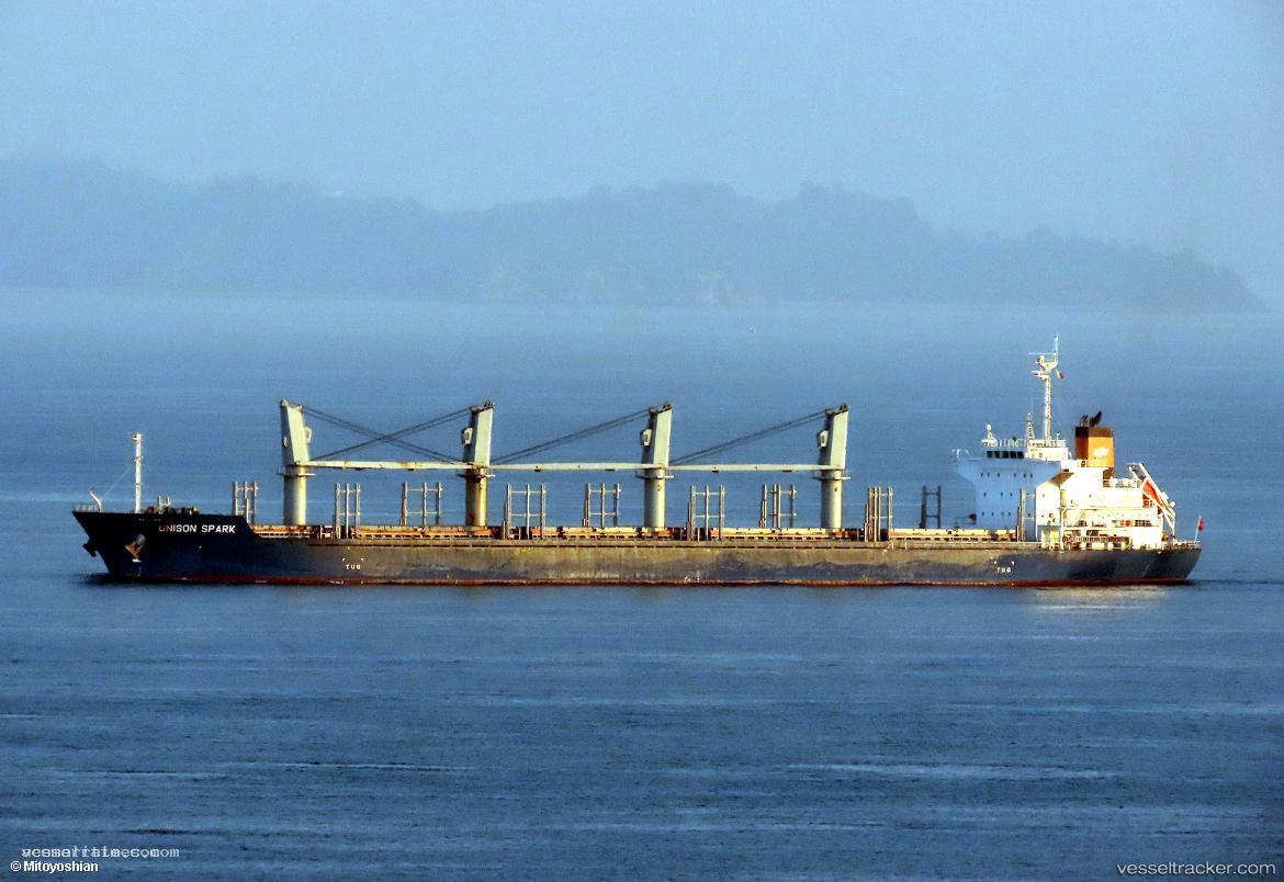 Royal-Spark - Bulk Carrier vessel registered in Liberia