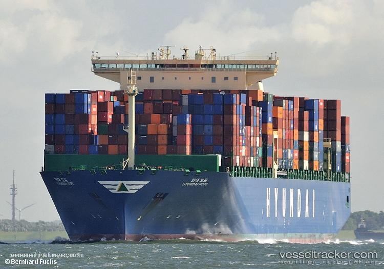Hmm-Hope - Container Ship vessel registered in South Korea