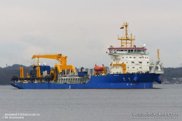 Tongyuan - Hopper Dredger vessel registered in China