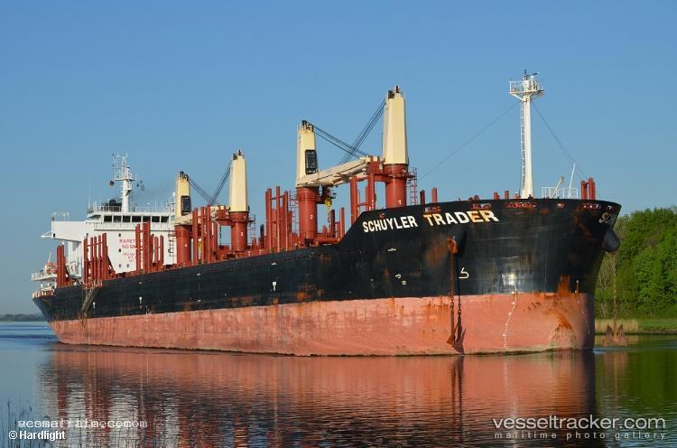Schuyler-Trader - Bulk Carrier vessel registered in Singapore