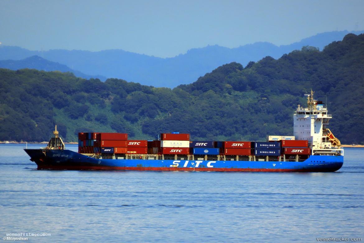 Sitc-Moji - Container Ship vessel registered in Hong Kong