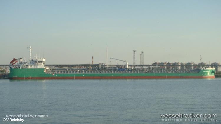 Vf-Tanker-8 - Oil Products Tanker vessel registered in Russia