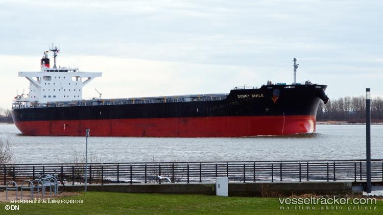 Serifos-Warrior - Bulk Carrier vessel registered in Liberia